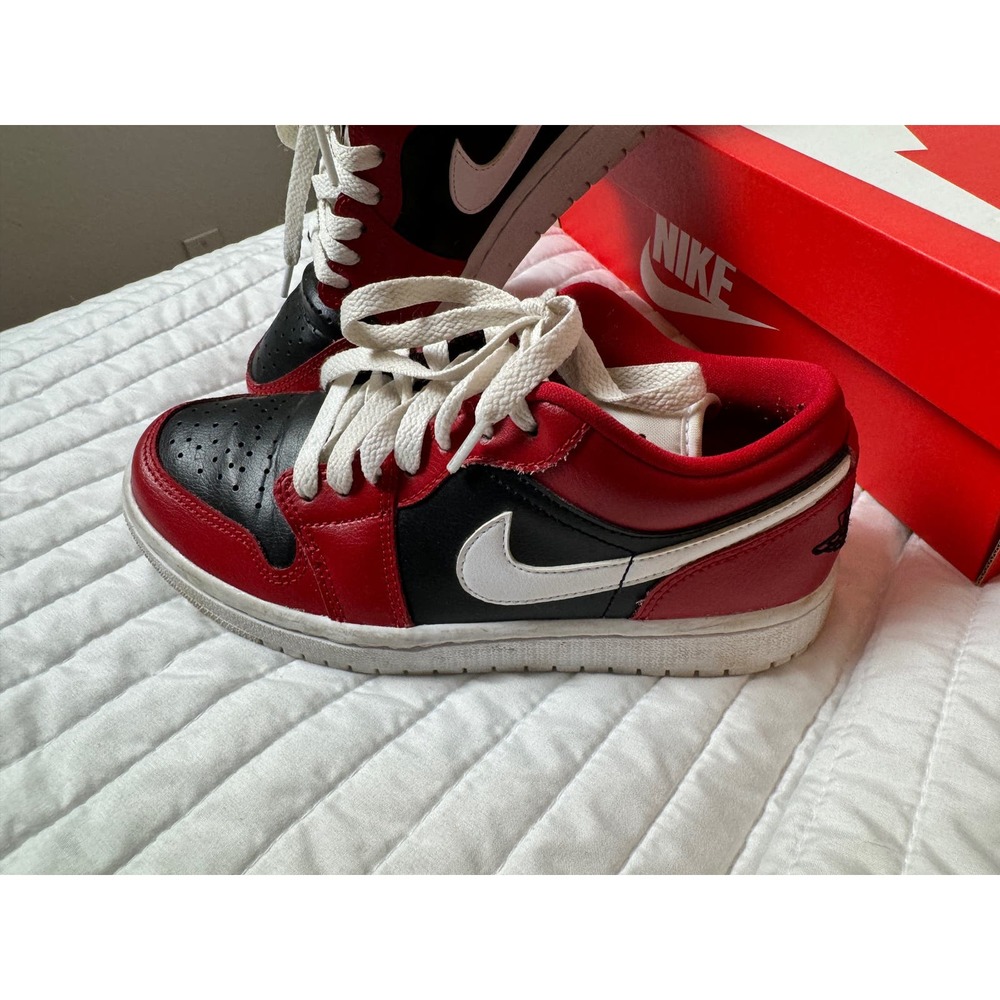Nike Jordans 1 Low Chicago Flip Women’s, size 6.5
